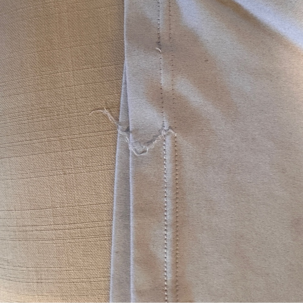 Well loved Hurley Dri fit - Picture 3 of 4